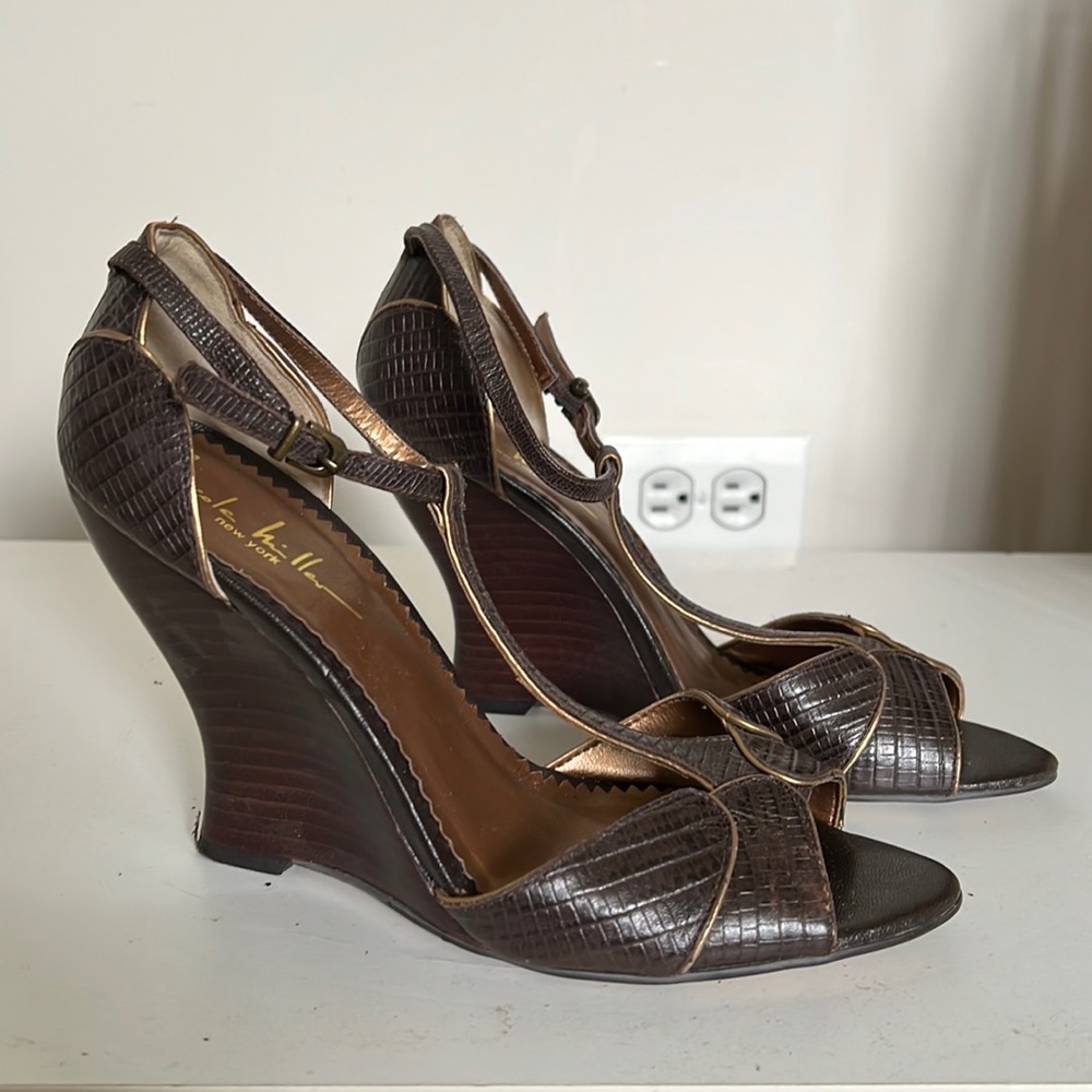 Brown Nicole Miller Wedges Size 37 (7.5)